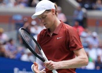 ATP, US Open > "Les 24 titres de Novak Djokovic en Grand Chelem sont très loin, c'est une occasion manquée, mais Jannik Sinner a certainement pris la meilleure décision en écoutant l'avis des médecins", estime un ancien top 10