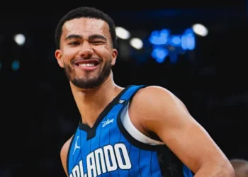 Caleb Houstan retrouve Jamahl Mosley aux Pelicans