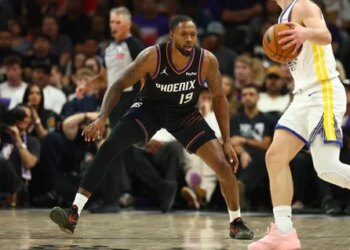 Coupé par les Suns, Haywood Highsmith revient à Phoenix