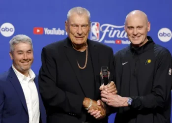 De Stephen Curry à Dirk Nowitzki, les hommages se multiplient après le décès de Don Nelson