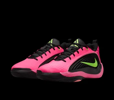 Deux coloris pour la Giannis Immortality 5