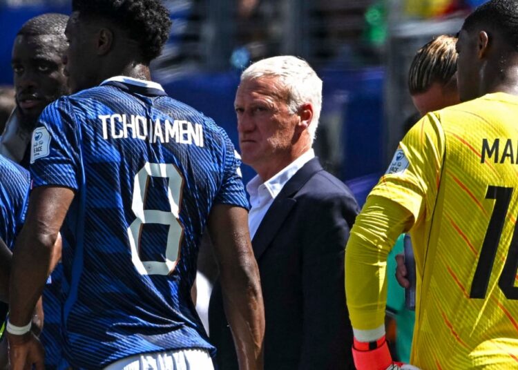Didier Deschamps, la décision qui ne passe pas