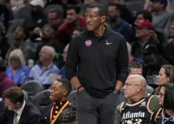 Finalement, Dwane Casey n’entraînera pas Rome