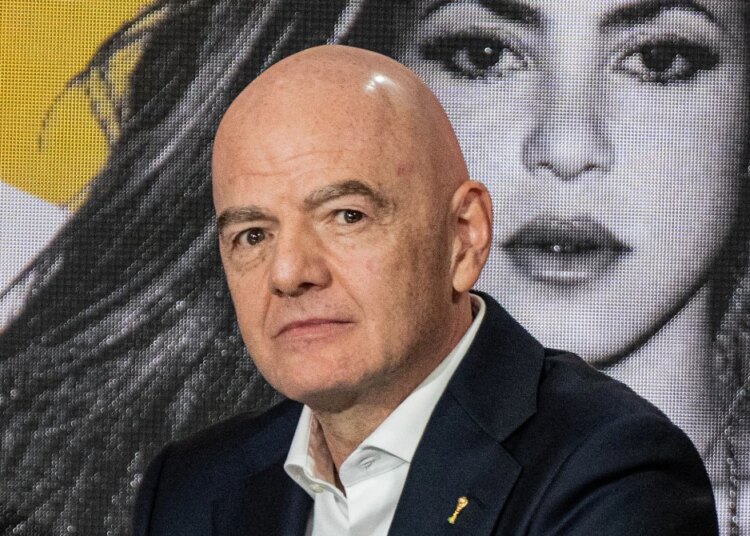 Gianni Infantino inéligible, la demande est officielle