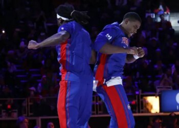 Isaiah Stewart estime que les Pistons doivent mettre le paquet sur Jalen Duren