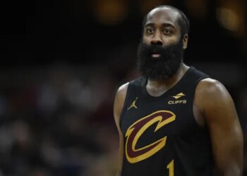 James Harden prolonge à Cleveland pour près de 100 millions de dollars