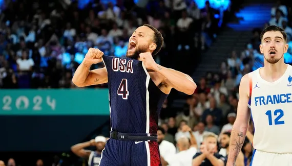 Le 10 août 2024, Stephen Curry arrachait le cœur des Bleus en finale des Jeux olympiques