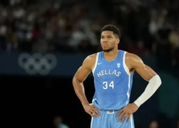 Le Heat prive Giannis Antetokounmpo de sélection avec la Grèce