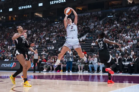 Le Tempo tombe face aux Aces et perd Julie Allemand sur blessure