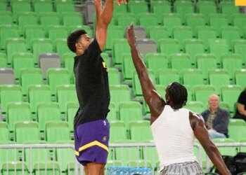 Le mentor de Dirk Nowitzki dans les coulisses du mini-camp des Lakers