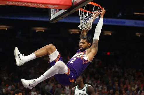 Nick Richards s’entraîne avec le Heat, qui garde un œil sur Klay Thompson