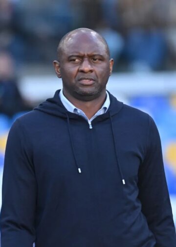 Sénégal : Patrick Vieira bloqué malgré un accord, un sélectionneur intérimaire à la rescousse ?