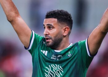 Riyad Mahrez recale un prétendant et rêve d’un transfert… inaccessible ?
