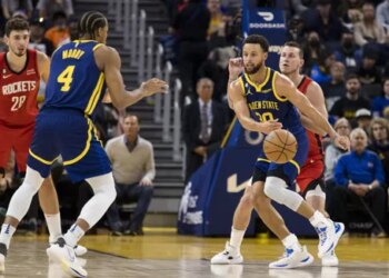 Stephen Curry, le cadeau de Moses Moody pour l’Arkansas