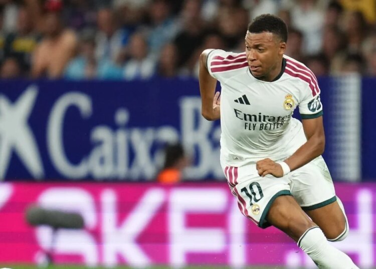 Triplé de Mbappé et carton du Real de Mourinho