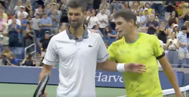 US Open > Andy Roddick sur la poignée de main entre Djokovic et Navonne : "Nous avons tous connu des moments où l’on nous voit sous notre pire jour, mais j'ai trouvé Novak très classe dans la défaite"