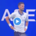 US Open > Les images totalement bouleversantes de Novak Djokovic en larmes sur le court