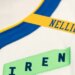 Un patch hommage à Don Nelson sur le maillot des Warriors