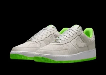 Une touche « Electric Green » sur la Kobe Air Force 1 Low
