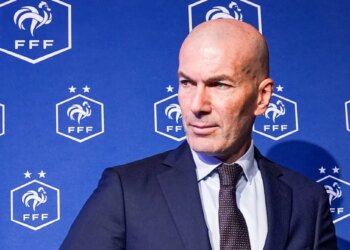 Zinédine Zidane, premier problème annoncé en équipe de France