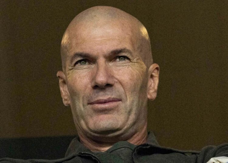 Zinédine Zidane, son onze déjà en tête