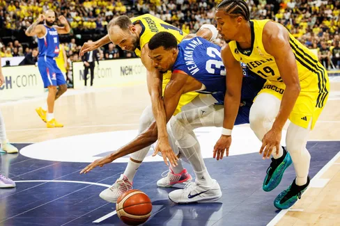 les Bleus font la différence au finish