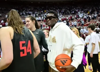 À 34 ans, Victor Oladipo écrit directement aux GM pour réclamer une dernière chance