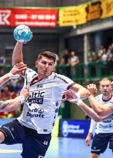 ALL | Aymeric Minne sorti sur blessure lors de la victoire de Flensburg