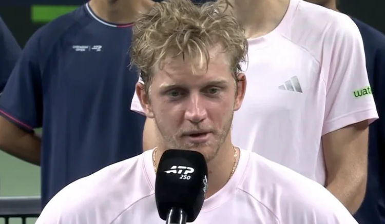 ATP - Chengdu > Davidovich Fokina, titré pour son retour : "Ce n'est pas facile de prononcer ce discours, vous pouvez imaginer pourquoi"