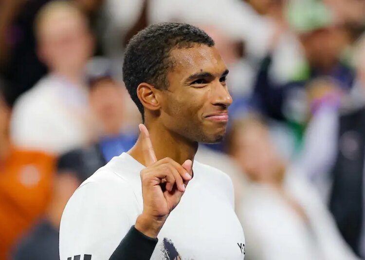 ATP, Coupe Davis > Félix Auger-Aliassime, après avoir fait très mal à la France : "C'est vrai que j'ai fourni un effort au-dessus de ce que je fais habituellement en tournoi"