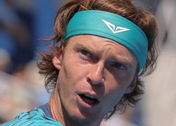 ATP - Hangzhou > Rublev à Medvedev, qui l'a battu en finale : "Pour être honnête, je ne sais pas trop quoi te dire..."
