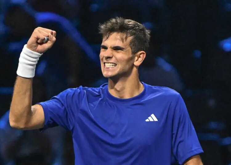 ATP > Jodar, révélation de la saison, sur la Laver Cup : "Ce que j’ai constaté, c'est que pendant de nombreuses semaines, on voyage avec sa propre équipe sur le circuit, mais on joue pour soi-même. Ici, on joue pour une équipe"