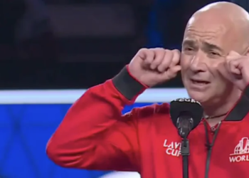 ATP, Laver Cup > Agassi se paie ouvertement Zverev : "Après ton titre à Roland-Garros, j'ai enfin pu recommencer à écouter tes conférences de presse sans t'entendre dire : 'pourquoi est-ce que je perds toujours ? Je suis troisième mondial, je suis nul'"