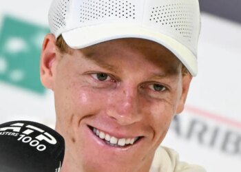 ATP > Sinner invisible à New York, fait le travail pour son agent : "Mes moments passés au Baccarat Hotel vont également me manquer, tout comme toute l’équipe qui me fait toujours sentir comme chez moi"