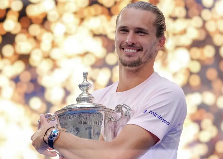 ATP, US Open > "Alexander Zverev fait désormais partie des légendes du jeu. Après Agassi, Djokovic et Murray, il est le seul joueur à avoir réalisé un tel exploit", assure Benoît Maylin