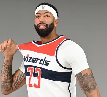 Anthony Davis se donne la saison pour trancher son avenir
