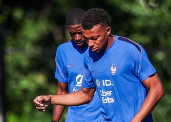 « Bande de merdes », un ancien coéquipier de Mbappé et Dembélé se lâche !