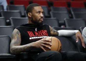 Damian Lillard a réussi 100 000 tirs pour préparer son retour