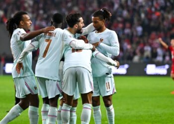 Débuts réussis pour les Bleus de Zidane !