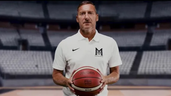 Francesco Totti, l’arme de Maxima Roma face à Luka Doncic