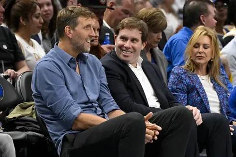 Grâce à Masai Ujiri, Dirk Nowitzki renoue avec les Mavericks