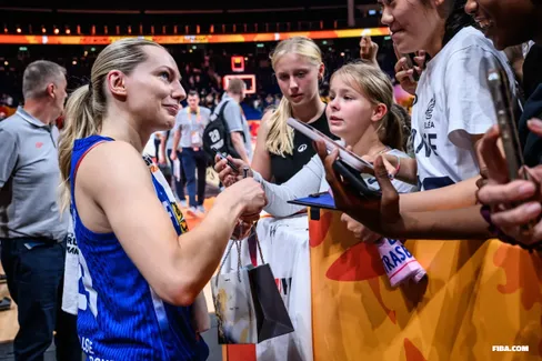 Jean-Aimé Toupane a convaincu les Bleues d’oublier leur statut