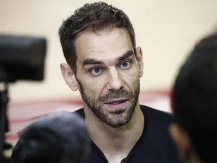 Jose Calderon prend du galon dans les bureaux des Cavaliers