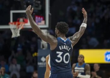 Julius Randle promet que les Nets vont dépasser les attentes