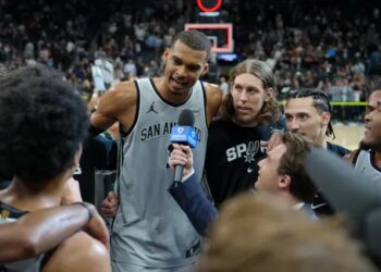 Kelly Olynyk n’en a peut-être pas fini avec les Spurs