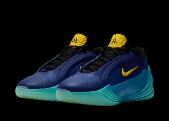 La Giannis Freak 8 « Gemstone » faite pour briller