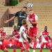 Ligue 1: Monaco enfonce Lens