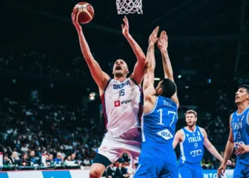 Malade et sous perfusion, Nikola Jokic a refusé d’abandonner la Serbie
