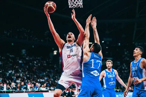 Malade et sous perfusion, Nikola Jokic a refusé d’abandonner la Serbie