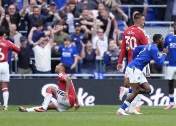 Manchester United crucifié par un ex de l'OL